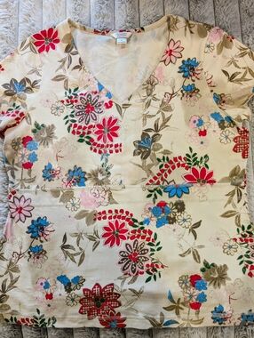 ​Christopher & Banks Floral V-Neck Empire Waist Short Sleeve Top - Large - CB